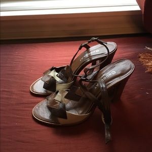 Chocolat leather strappy heels